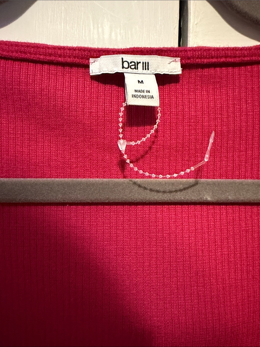 Bar III Raspberry Long Sleeve Hook-Front Ribbed Crop Top M - Picture 4 of 5